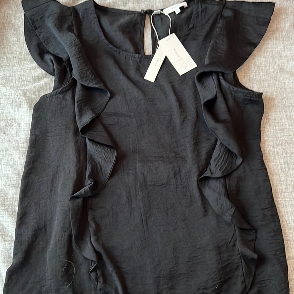 Vince flutter sleeve short sleeve shirt Size M